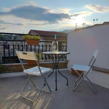 Attico Romantico Con Terrazza - Palm Street, 104 - Free Wifi