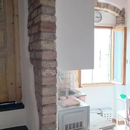 Διαμέρισμα Attico Romantico Con Terrazza - Palm Street, 104 - Free Wifi Σαν Ρέμο