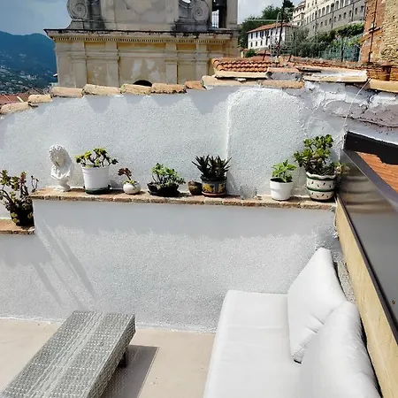 Attico Romantico Con Terrazza - Palm Street, 104 - Free Wifi * Σαν Ρέμο